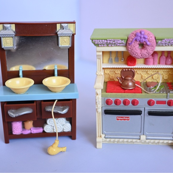 Fisher-Price Other - Fisher-Price Loving Family Kitchen and Bathroom Vanity Set- Tested, Sound works!